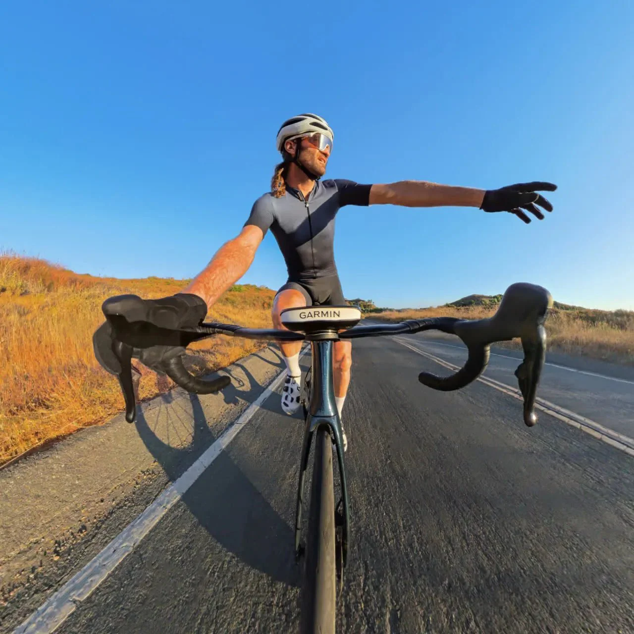 Insta360 Bike Computer Mount for Integrated and Independent Handlebars - Image 10
