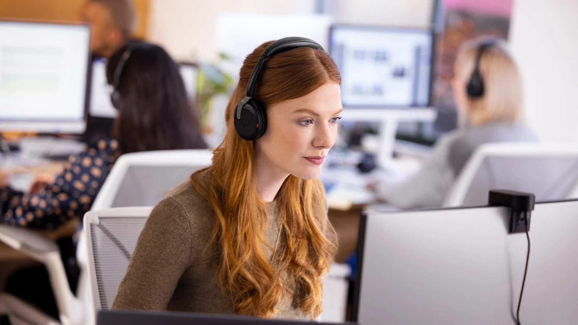 Jabra Evolve2 65 Stereo / Mono Professional Wireless Headsets - Image 11