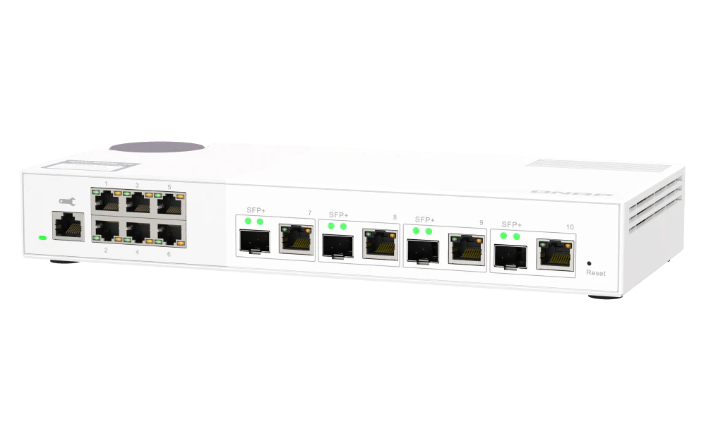 QNAP QSW-M2106-4C 10-Port 2.5/10GbE Managed Switch - Image 5