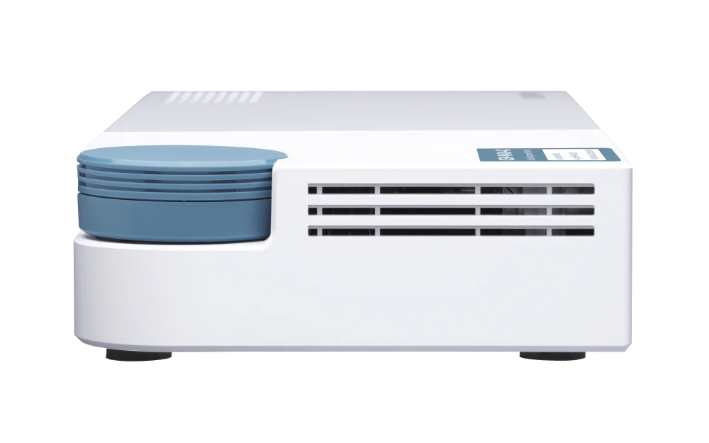 QNAP QSW-M408-4C 12-Port 1/10GbE Managed Switch - Image 8