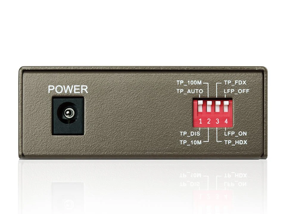 TP-Link MC112CS 10/100Mbps WDM Media Converter - Image 3