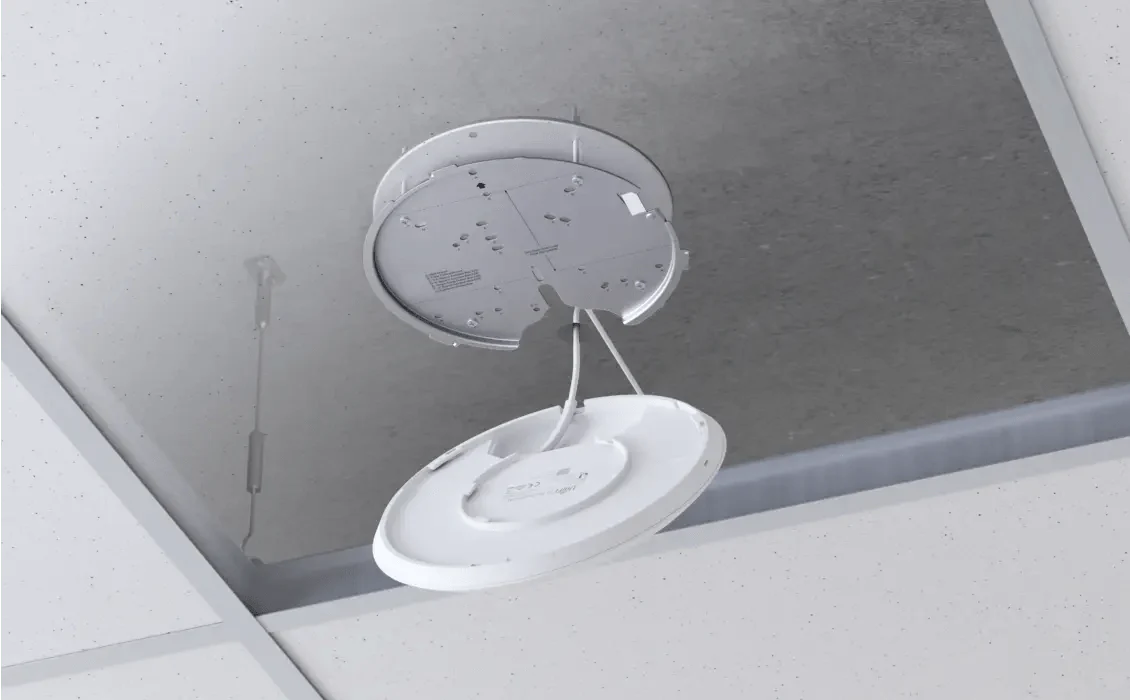Ubiquiti U6 Pro AX5400 Access Point - Image 7