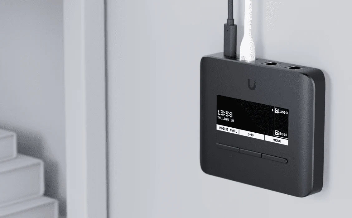 Ubiquiti UT-ATA UniFi Talk Analog Telephone and Fax Adapter - Image 16