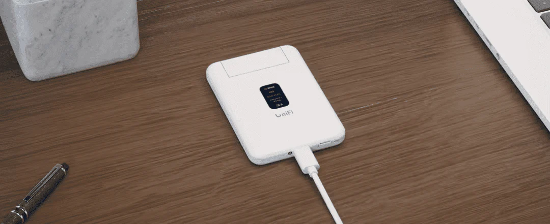 Ubiquiti UTR Ultra-Slim UniFi Travel Router - Image 12