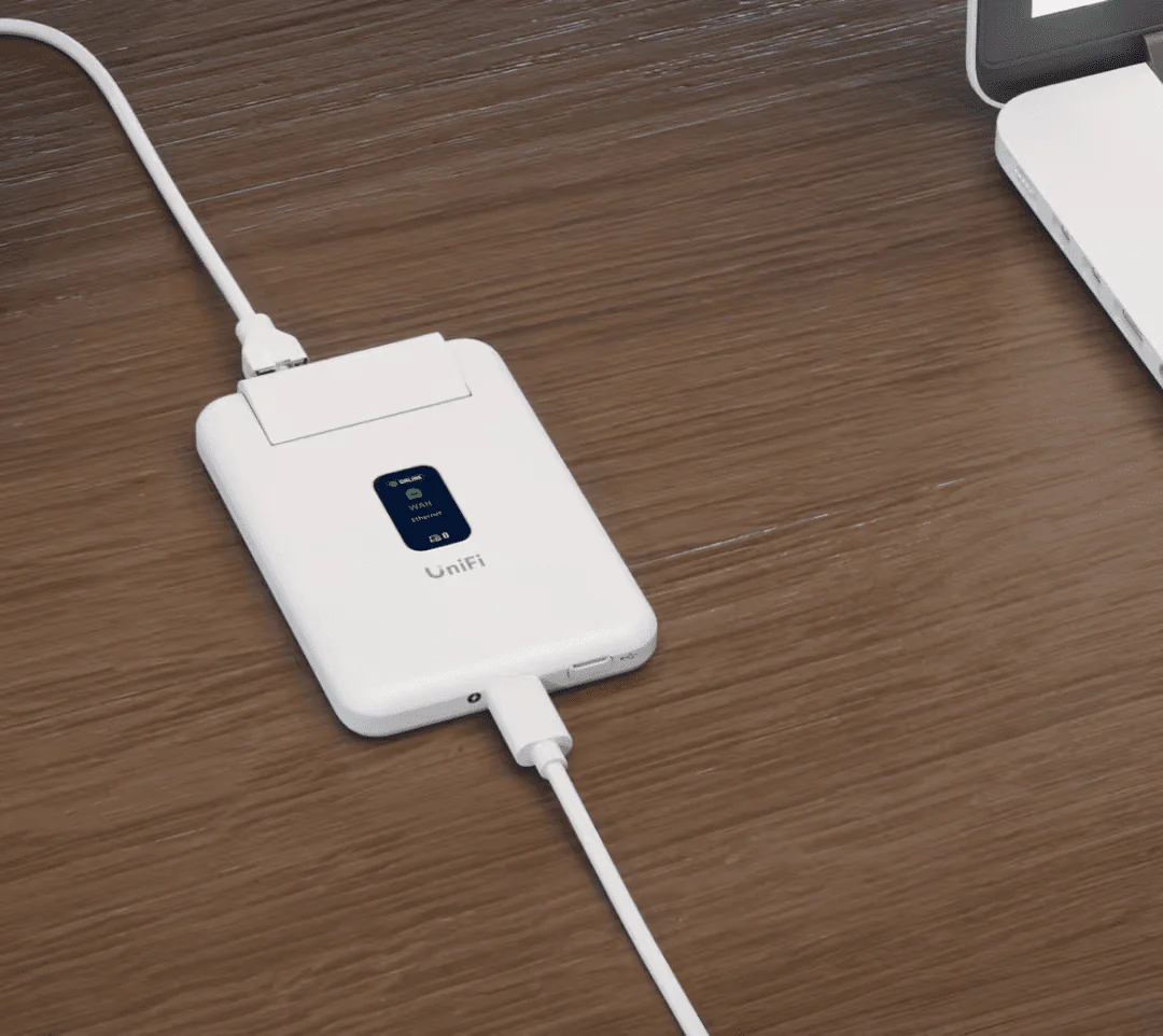 Ubiquiti UTR Ultra-Slim UniFi Travel Router - Image 15